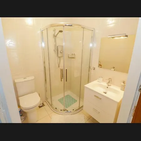 Riverside Apartment *